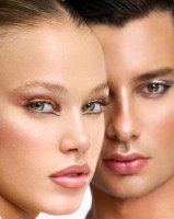 Тени для век Astra Chromo Therapy Liquid Eyeshadow 01 UV Placebo фото №2 — интернет-магазин Desire.md