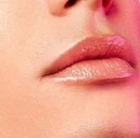 Помада для губ Astra Madame Lipstylo 01 Cliche Couture фото №2 — интернет-магазин Desire.md