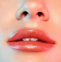 Помада для губ Astra Madame Lipstylo 03 Coral Cherie фото №2 — интернет-магазин Desire.md