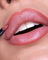 Карандаш для губ Astra Outline Waterproof Lip Pencil 03 Quick Brick фото №2 — интернет-магазин Desire.md