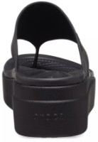 Вьетнамки женские Crocs Brooklyn Flip Black, s.41-42 фото №3 — интернет-магазин Desire.md
