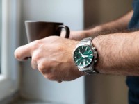 Наручные часы Casio EFV-C120D-3AEF фото №2 — интернет-магазин Desire.md