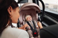 Детское автокресло Britax-Romer Baby Safe Pro Dusty Rose фото №2 — интернет-магазин Desire.md