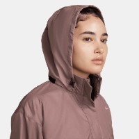 Женская ветровка Nike W Nk Fast Repel Jacket Smokey Mauve/Black, s.S