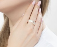 Кольцо Sokolov из керамики с золотом и бриллиантом 17 (6015020) фото №2 — интернет-магазин Desire.md