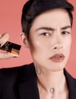 Ruj de buze Yves Saint Laurent Rouge Pur Couture The Bold 13 imaginea #3 — magazin online Desire.md