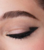 Fard de pleoape Clinique High Impact Shadow Play Champagne & Caviar imaginea #3 — magazin online Desire.md