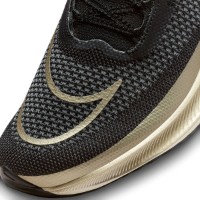 Adidași pentru bărbați Nike M Zoomx Streakfly Black/Gold, s.45.5