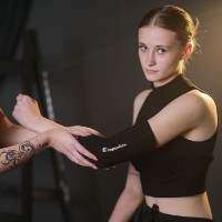 Orteză pentru cot Insportline Vitasleeve 25694 imaginea #2 — magazin online Desire.md