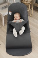 Șezlong pentru bebeluși BabyBjorn Bliss JerseyCharcoal Grey (006076A) imaginea #4 — magazin online Desire.md
