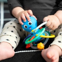 Игрушка-прорезыватель Baby Einstein Opuss Ocean Explorers (13157) фото №2 — интернет-магазин Desire.md