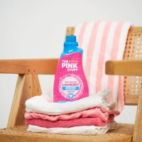 Гель для стирки The Pink Stuff The Miracle Laundry Sensetive Detergent Non Bio 960ml фото №2 — интернет-магазин Desire.md