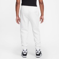 Pantaloni spotivi pentru bărbați Nike M Nk Club+ Bb Cf Pant Mlogo Egg Shell, s.L imaginea #2 — magazin online Desire.md