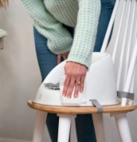 Стульчик для кормления Bright Starts Ingenuity My Spot Easy-Clean Oat (12622) фото №4 — интернет-магазин Desire.md