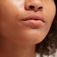 Ruj de buze Gosh Luxury Nude 001 Nudity imaginea #3 — magazin online Desire.md