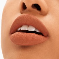 Ruj de buze MAC Locked Kiss Lipstick Teaser imaginea #3 — magazin online Desire.md