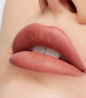 Помада для губ MAC Macximal Silky Matte Lipstick Viva Empowered фото №3 — интернет-магазин Desire.md