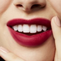 Помада для губ MAC Powder Kiss Liquid Lipcolor Burning Love фото №3 — интернет-магазин Desire.md