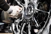 Șampon pentru spălarea roților Auto Finesse Revolution Alloy Wheel Shampoo RVL500 imaginea #3 — magazin online Desire.md