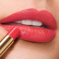 Помада для губ Estee Lauder Pure Color Explicit Slick Shine Lipstick 940 фото №3 — интернет-магазин Desire.md