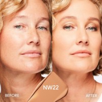 Fond de ten pentru față MAC Studio Fix Fluid SPF15 Matte NW22 imaginea #3 — magazin online Desire.md