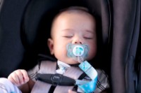 Клипса для пустышки Chicco Fashion Clip Boy фото №2 — интернет-магазин Desire.md