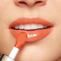 Ulei pentru buze Clarins Comfort Oil 22 Orange imaginea #3 — magazin online Desire.md