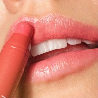 Блеск-карандаш для губ Artdeco Glossy Lip Chubby 15 фото №3 — интернет-магазин Desire.md