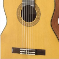 Классическая гитара Yamaha CG122C Natural фото №2 — интернет-магазин Desire.md