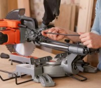Fierastrău pentru taieri inclina Black&Decker BES702-QS imaginea #5 — magazin online Desire.md