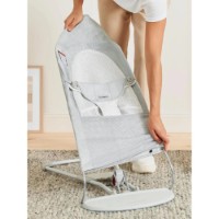 Детский шезлонг BabyBjorn Balance Soft Silver/White Mesh (005129A) фото №5 — интернет-магазин Desire.md
