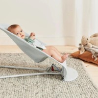 Детский шезлонг BabyBjorn Balance Soft Silver/White Mesh (005129A) фото №7 — интернет-магазин Desire.md
