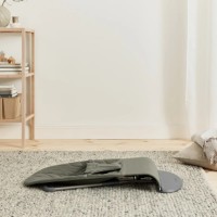 Șezlong pentru bebeluși BabyBjorn Bliss Dark Green Woven Petal Quilt (006140A) imaginea #5 — magazin online Desire.md