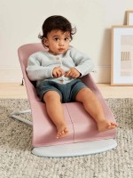 Șezlong pentru bebeluși BabyBjorn Bliss Dusty Pink with Toy Bar (606222A) imaginea #6 — magazin online Desire.md
