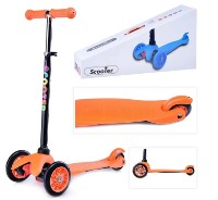 Trotinetă 4Play Light Orange imaginea #2 — magazin online Desire.md