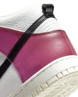Ботинки женские Nike Wmns Dunk High Summit White/Black/Team Red/Gym Red, s.38 фото №4 — интернет-магазин Desire.md