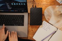 Внешний жесткий диск Verbatim Store 'n' Save 4Tb Black (47685) фото №3 — интернет-магазин Desire.md