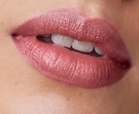 Помада для губ Clinique Pop Longwear Lipstick Blush Pop фото №2 — интернет-магазин Desire.md