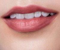 Помада для губ Clinique Pop Longwear Lipstick Fig Pop фото №3 — интернет-магазин Desire.md