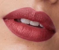 Помада для губ Clinique Pop Longwear Lipstick Matte Cola Pop фото №3 — интернет-магазин Desire.md