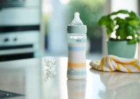 Biberon pentru bebeluș Chicco Well Being 250ml Green imaginea #3 — magazin online Desire.md