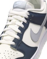 Кеды женские Nike W Dunk Low Sail/White/Armoury Navy/Wolf Grey, s.37.5 фото №3 — интернет-магазин Desire.md