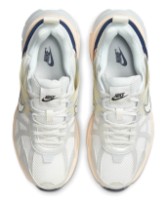 Adidași pentru dame Nike W V2K Run Platinum Tint/Pure Platinum/Guava Ice, s.37.5 imaginea #8 — magazin online Desire.md