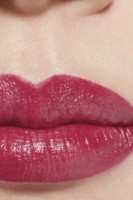 Помада для губ Chanel Rouge Allure L’Extrait 917 фото №4 — интернет-магазин Desire.md