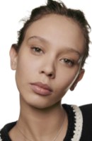 Тональный крем для лица Chanel Ultra le Teint Velvet B30 30ml фото №3 — интернет-магазин Desire.md