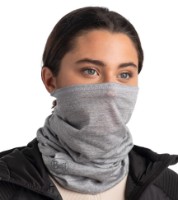 Headwear multifuncțional Buff Merino Lightweight Neckwear Solid Magenta imaginea #2 — magazin online Desire.md