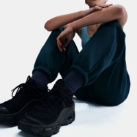 Женские спортивные штаны Nike W Nsw Phnx Flc Hr Os Pant 2 Armory Navy/Sail, s.S фото №2 — интернет-магазин Desire.md