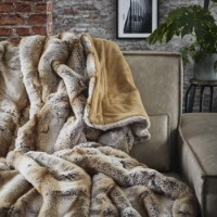 Плед Bugatti Fur Decke 150х200cm Rust Brown/Brown фото №3 — интернет-магазин Desire.md