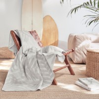 Плед IBENA Jacquard  Baumwolldecke Kula mith GOTS Zertifikat 140x200cm Grey/White фото №3 — интернет-магазин Desire.md