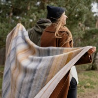 Плед IBENA Jacquard Decke Harlyn 220x260cm Grey/Orange фото №8 — интернет-магазин Desire.md